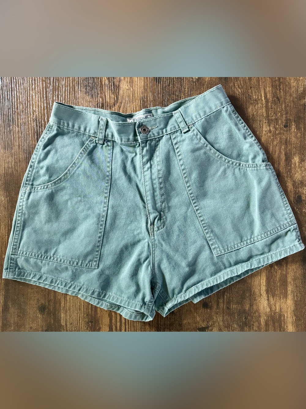 High-Waisted Green Women's Utility Shorts